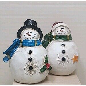 Set of 2 Resin Snowmen Figures  each 3.5" tall  Christmas